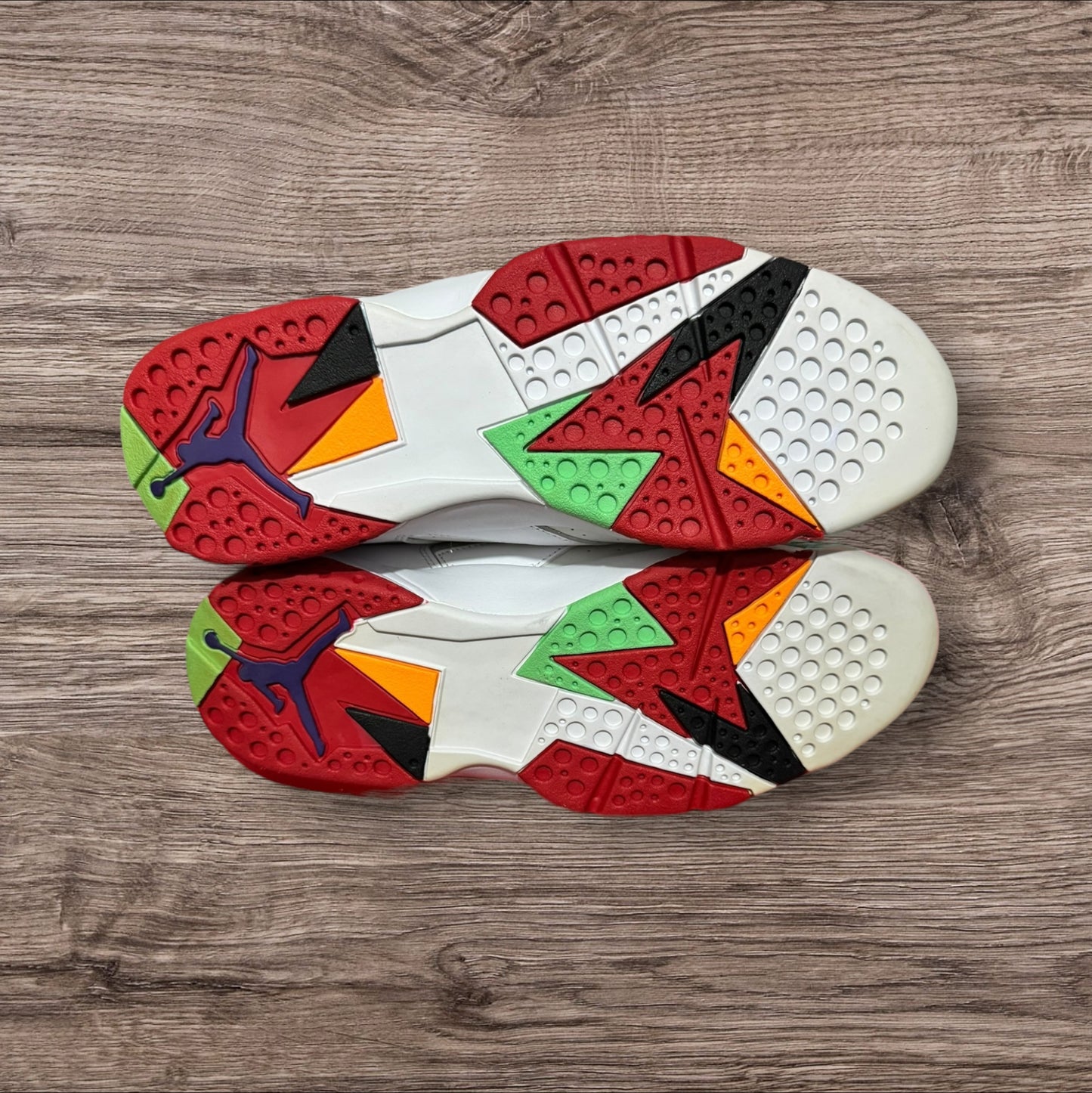 Jordan 7 Hare Size 9 (No Box, Never Tried On, Toe Area Yellow 304775-125)