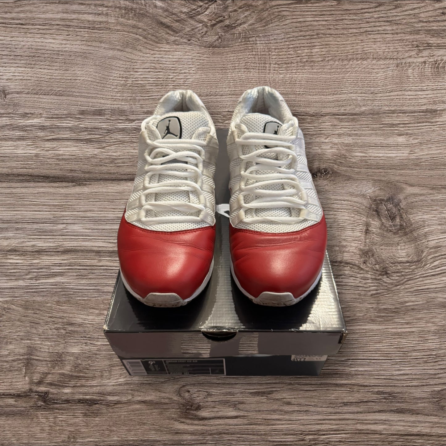Jordan CFMT Viz Air 11 Cherry Size 9.5 (416543 101)