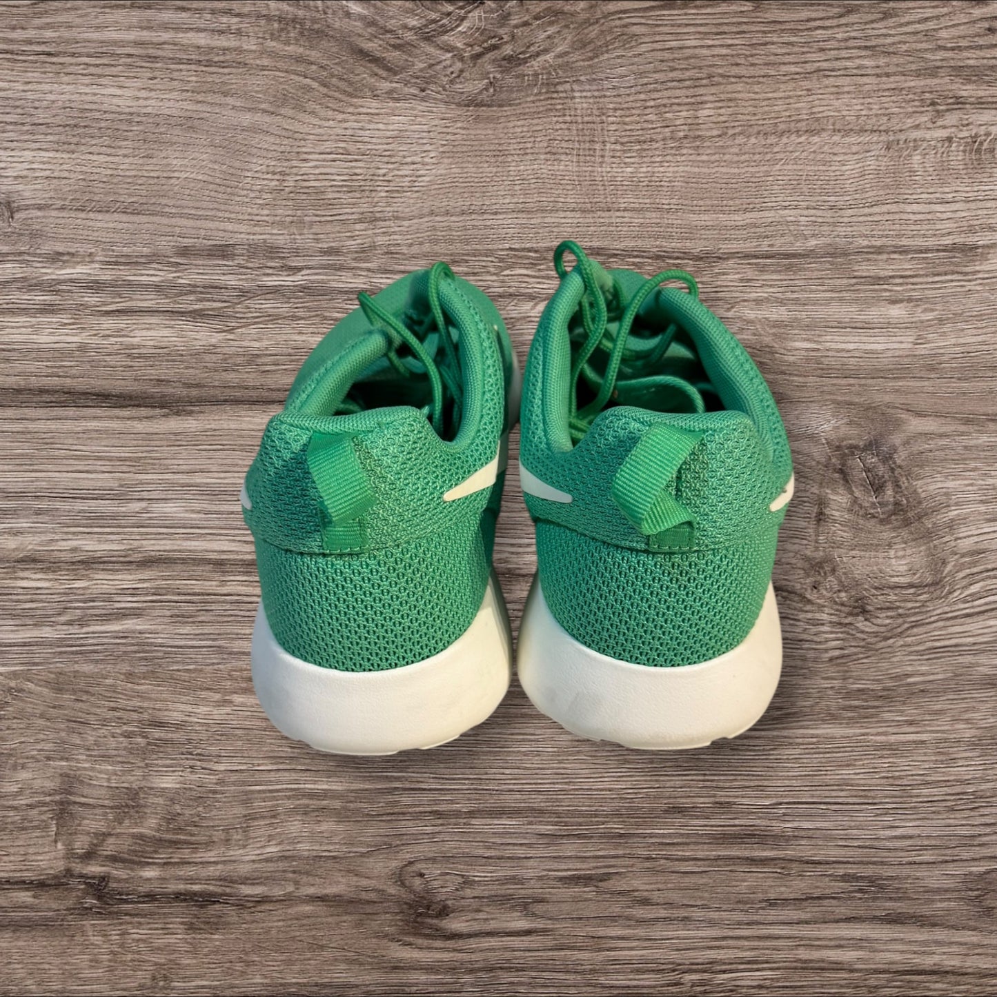 Nike Rosherun Gamma Size 9