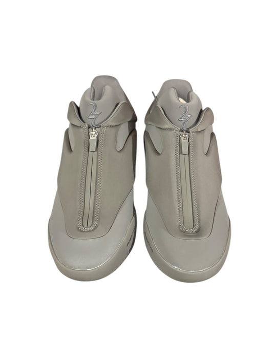 Converse Shai 001 Ares Grey Size 12