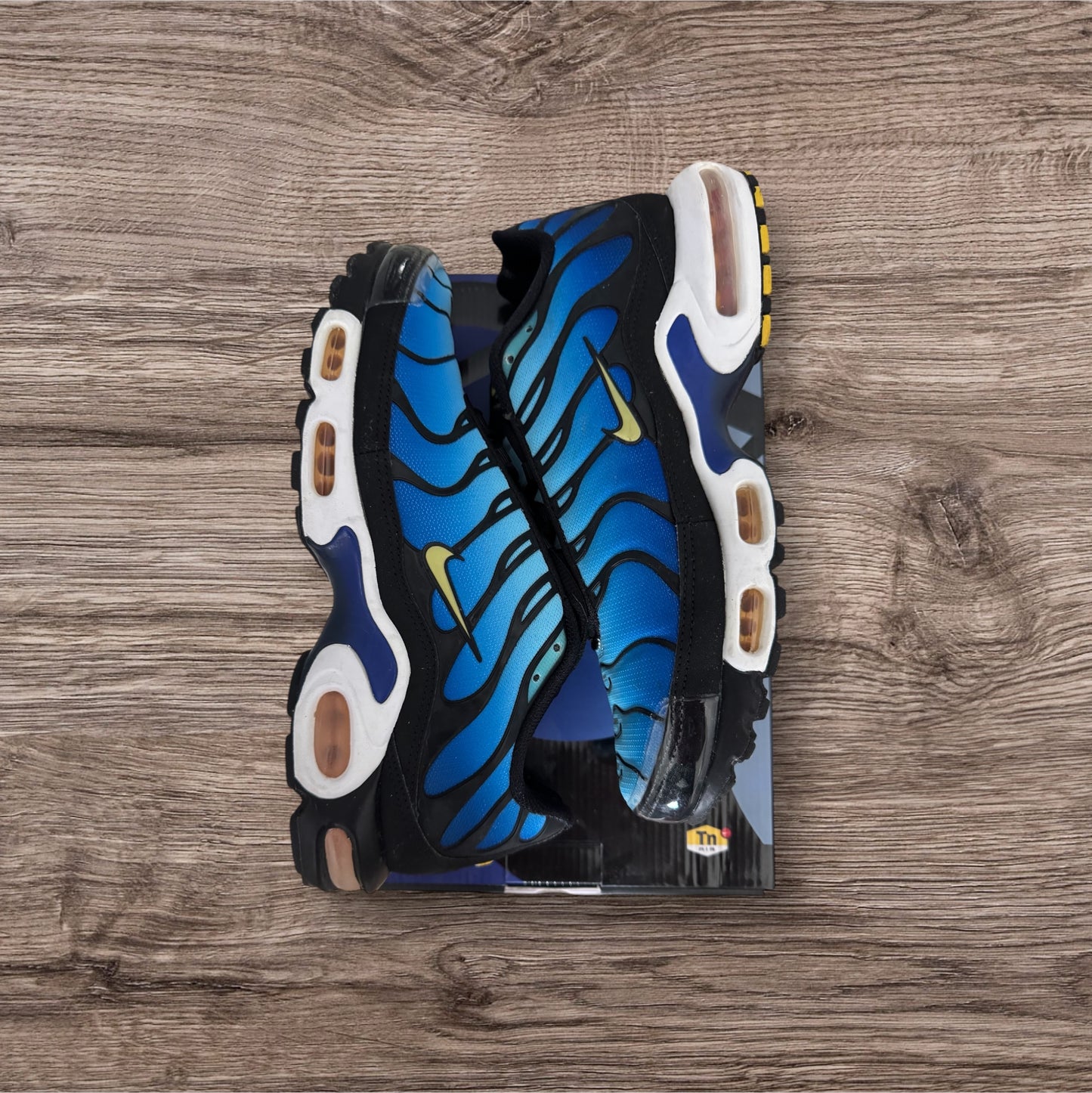 Nike Air Max Plus OG Hyper Blue (2018) Size 11 (BQ4629 003)