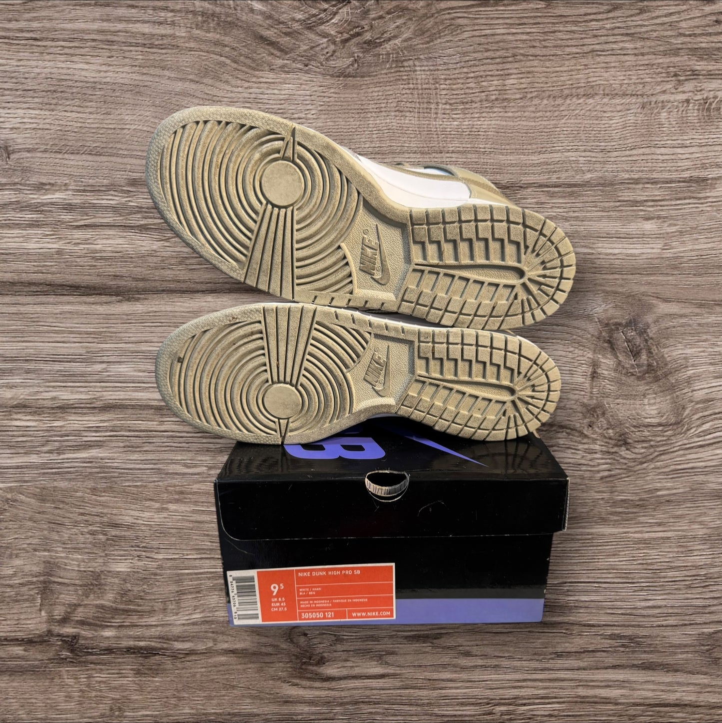 Nike SB High Khaki Size 9.5 (305050 121)