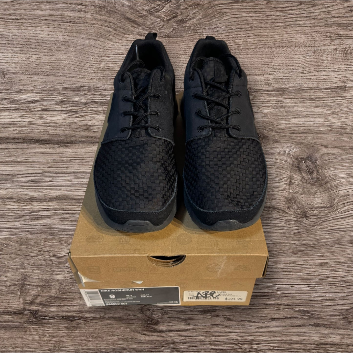 Nike Rosherun Wvn Black Size 9 (555602 001)