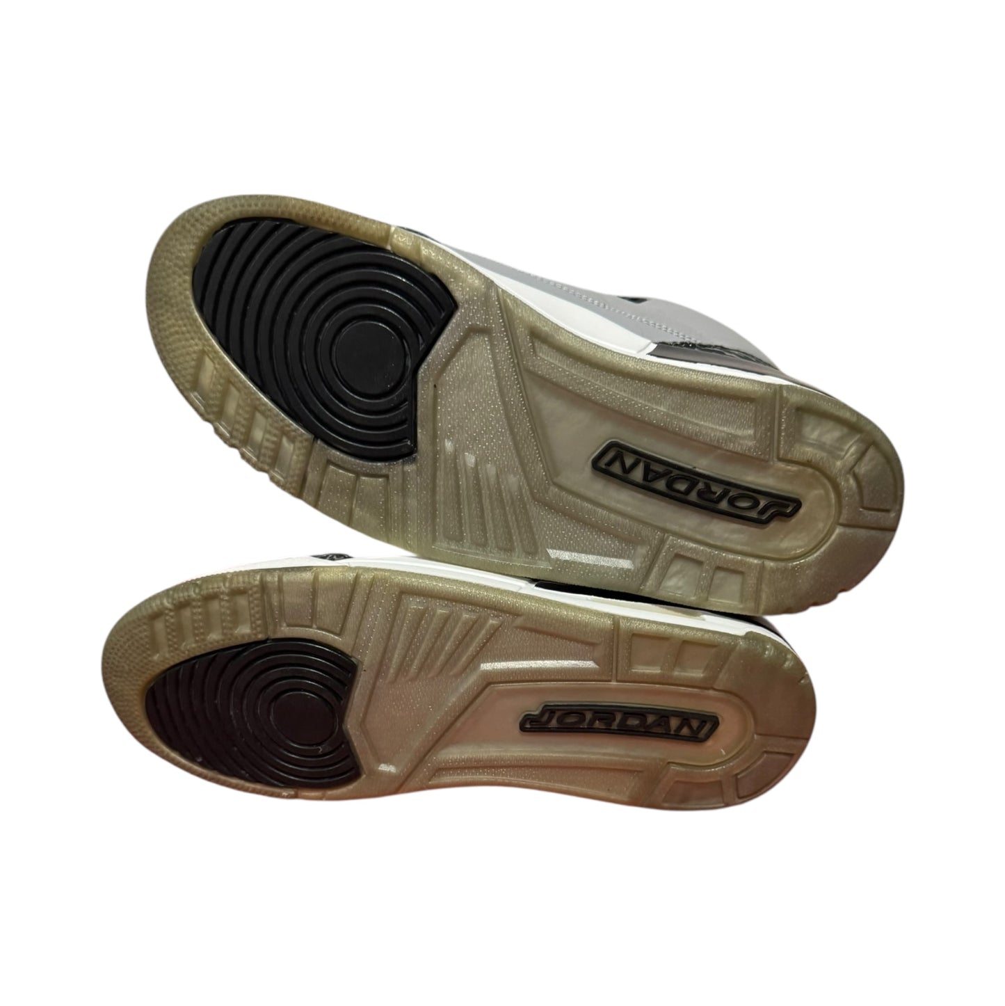 Jordan 3 Wolf Grey No Box Size 9 (No Box, Never Worn 136064-004)