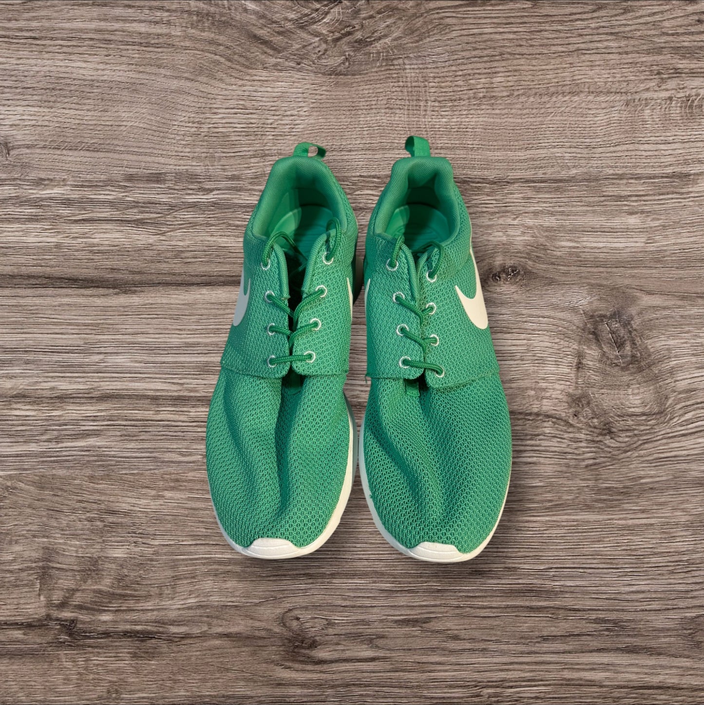 Nike Rosherun Gamma Size 9