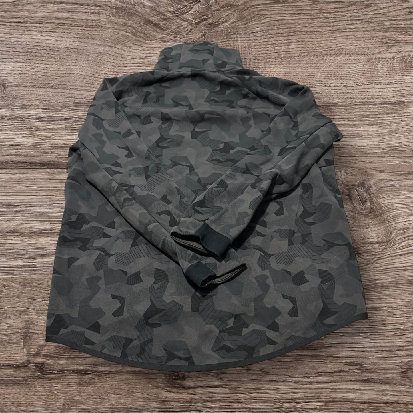 Nike Camo Tech Fleece Size XL