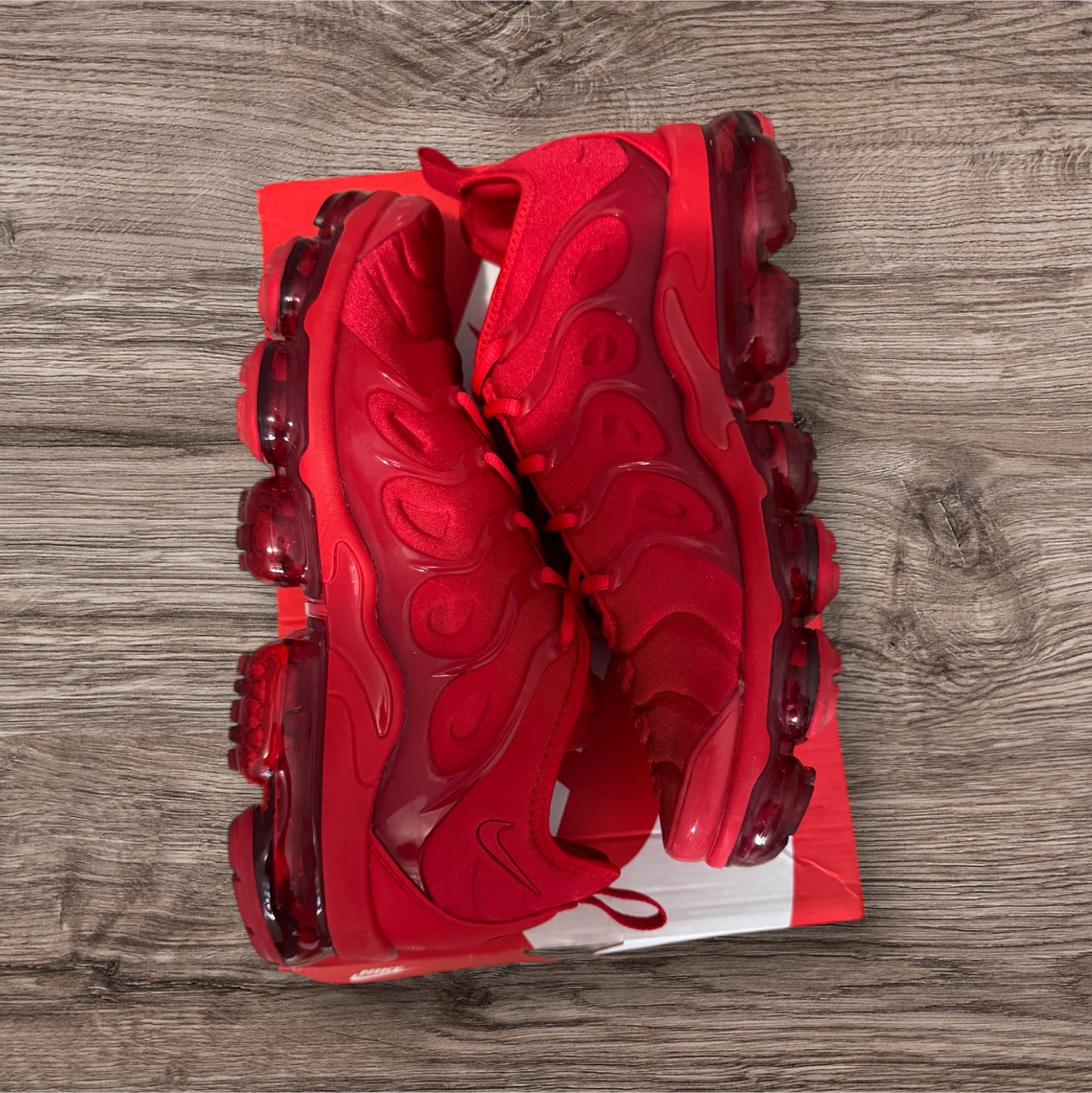 Nike Vapormax Plus Triple Red Size 10.5 (CW6973 600)