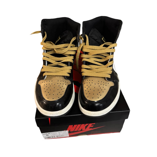 Jordan 1 Patent Gold Toe Size 9 (861428 007)