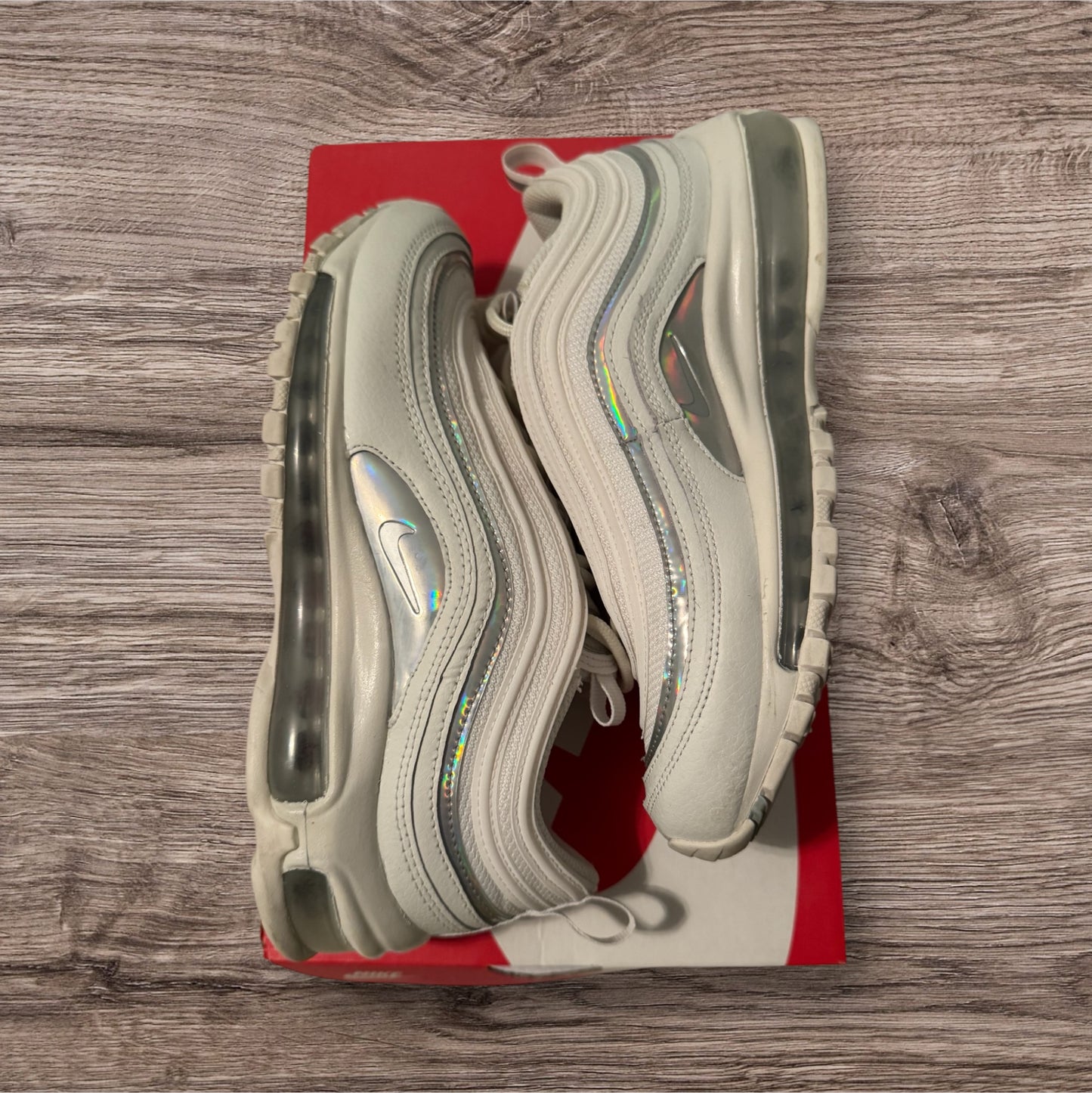 Woman Air Max 97 Iridescent Size 6.5 (CJ9706 100)