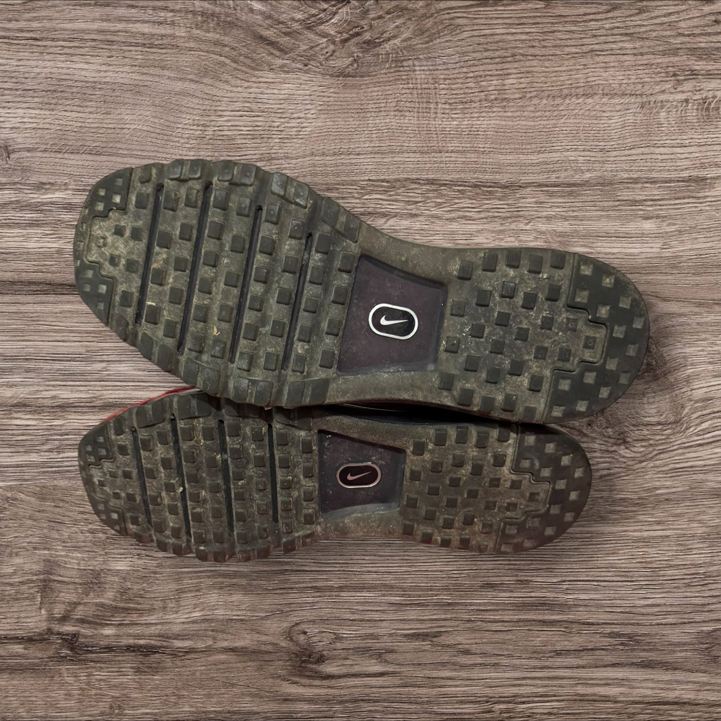 Nike Air Max 2014 Size 10.5 (No Box 621077-666)