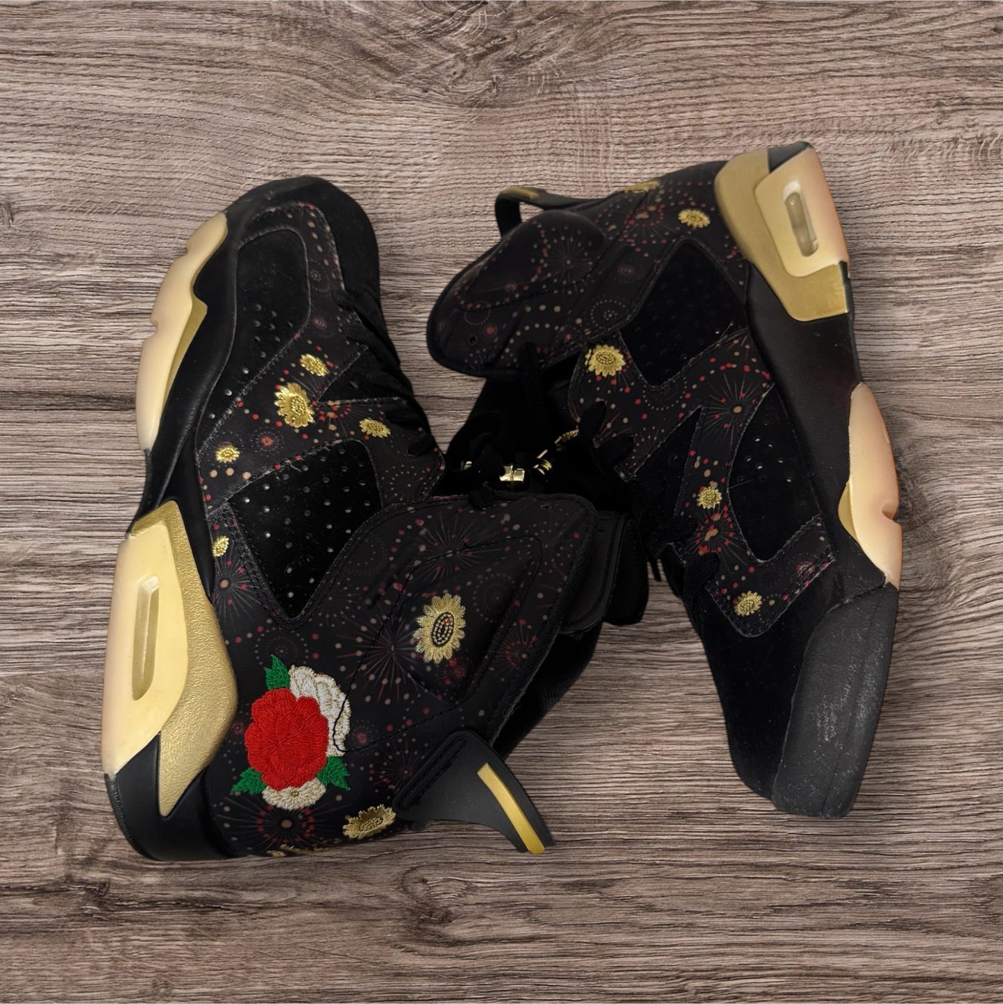 Jordan 6 Chinese New Year Size 9 (No Box AA2492-021)