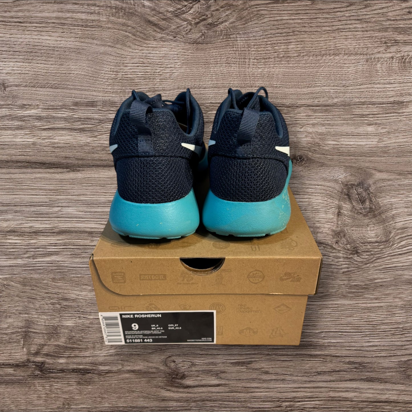 DS Nike Rosherun Navy Size 9