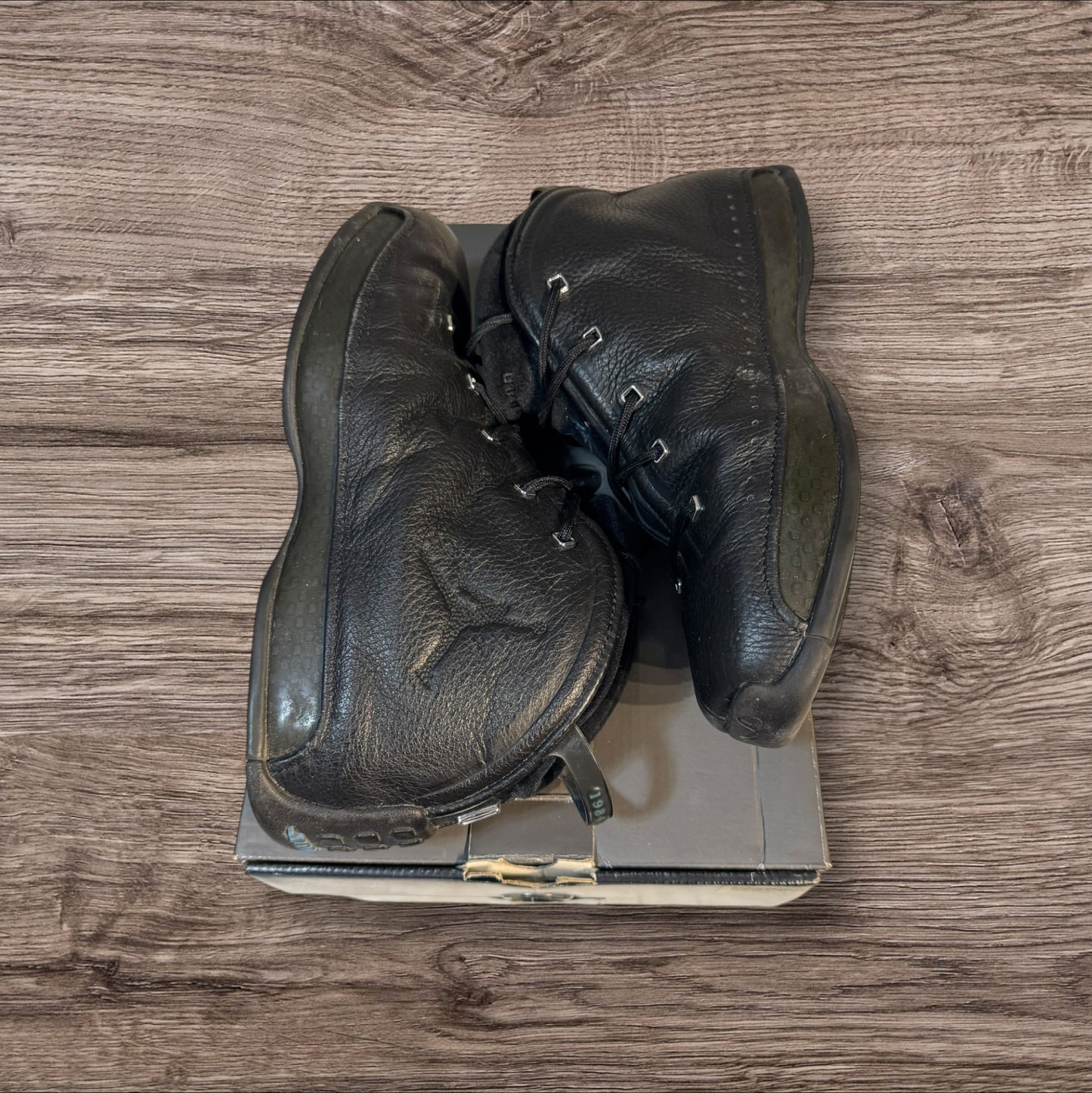 Jordan 18.5 Black Chrome Size 9.5 (306890 002)