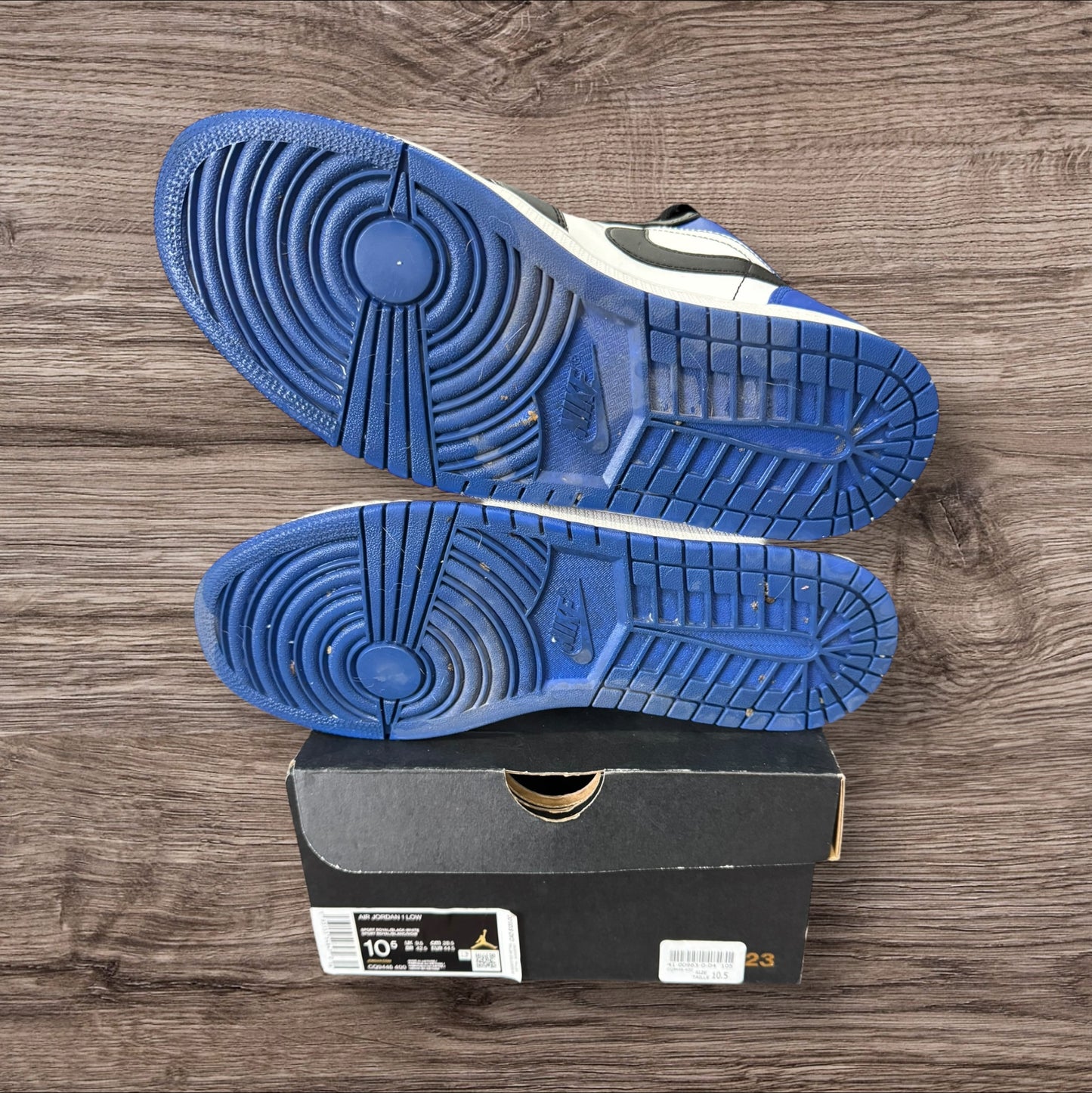 Jordan 1 Low Royal Toe Size 10.5 (CQ9446 400)