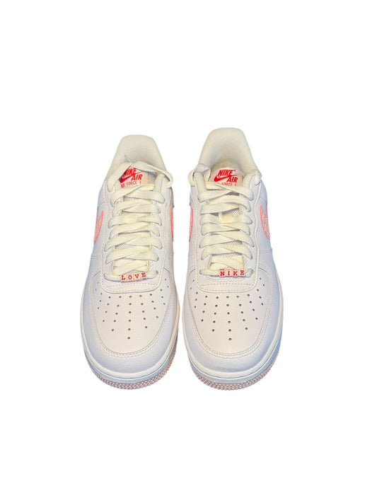 DS Woman Nike Air Force 1 Valentine’s Day Size 9 (DQ9320-100)