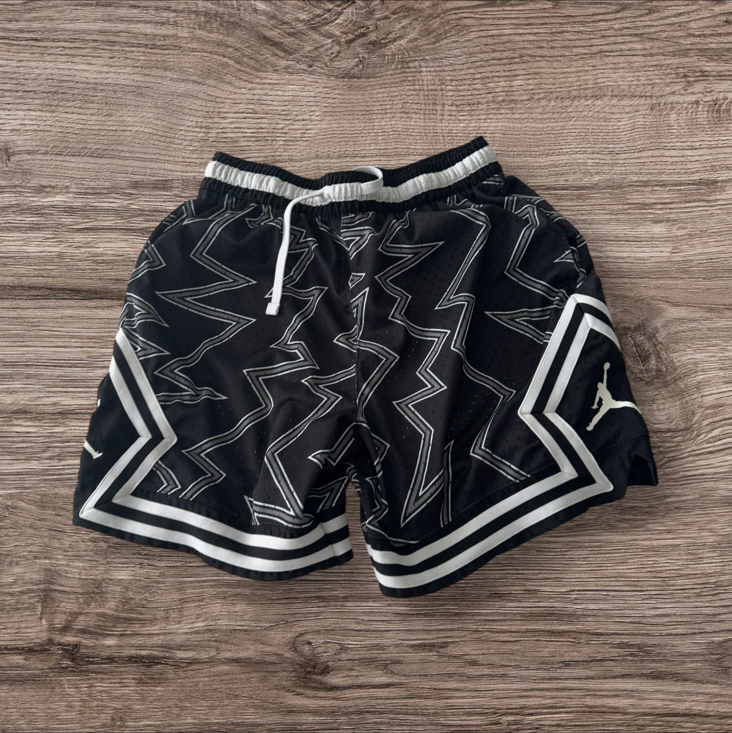 Jordan Shorts Black/White Size XL
