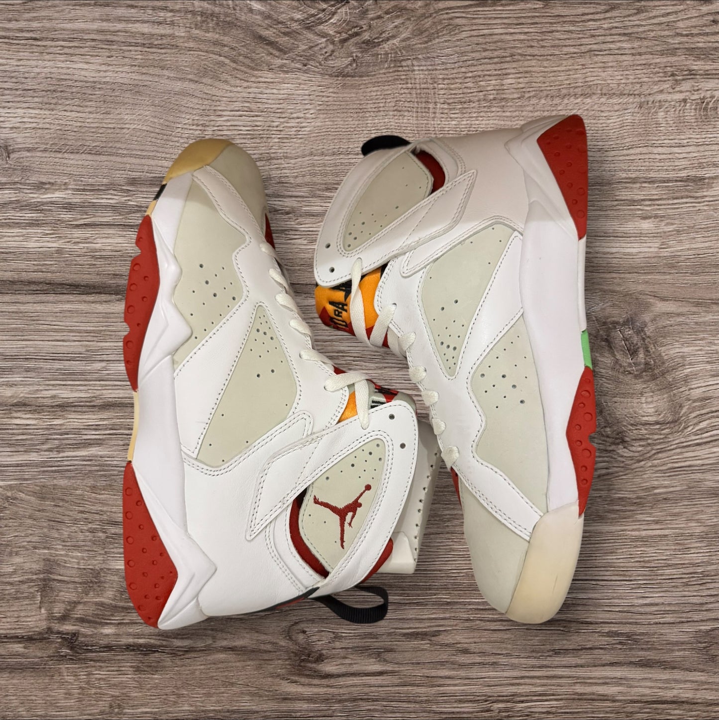 Jordan 7 Hare Size 9 (No Box, Never Tried On, Toe Area Yellow 304775-125)
