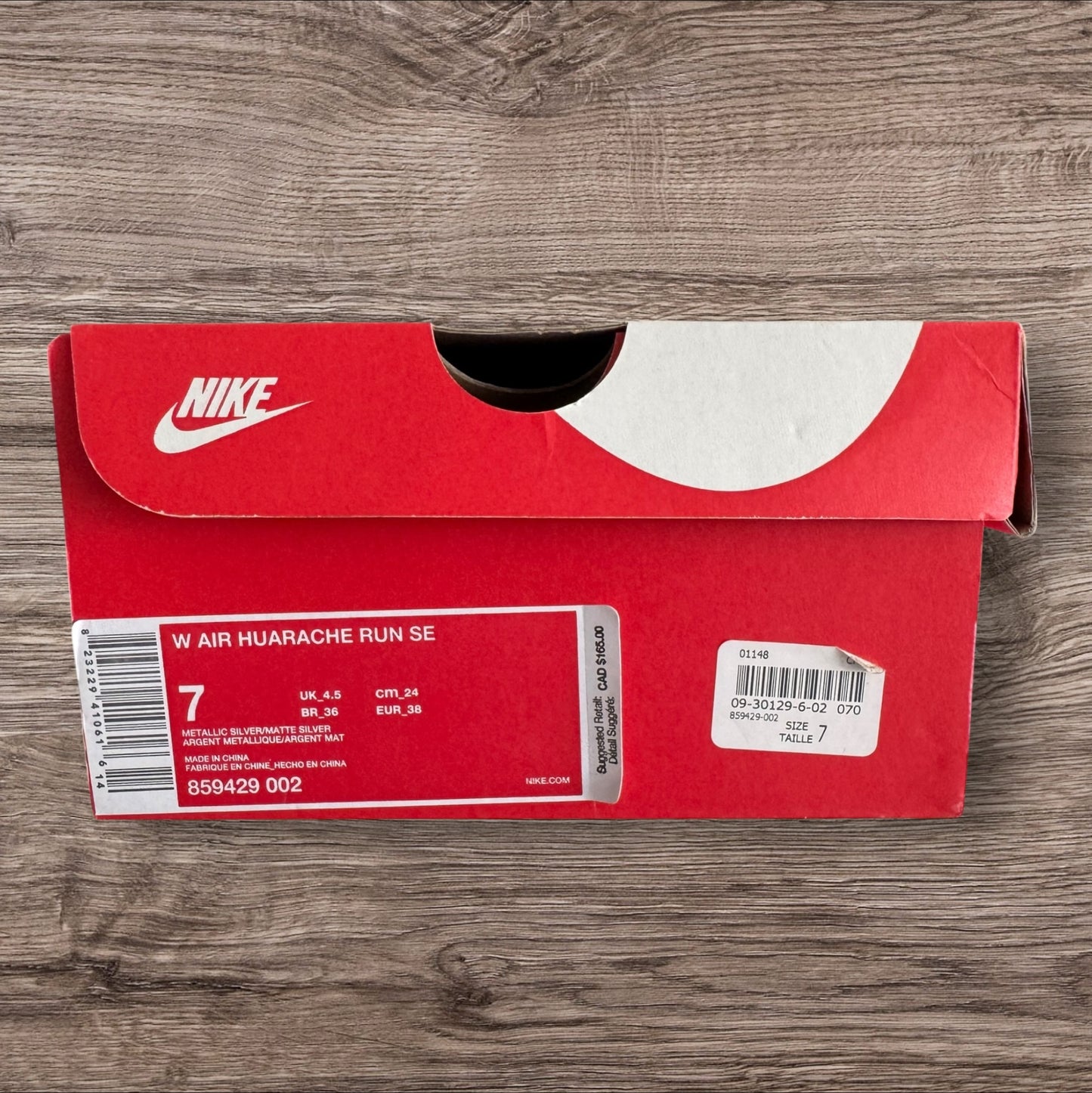 Woman Nike Huarache Silver Size 7 (859429 002)