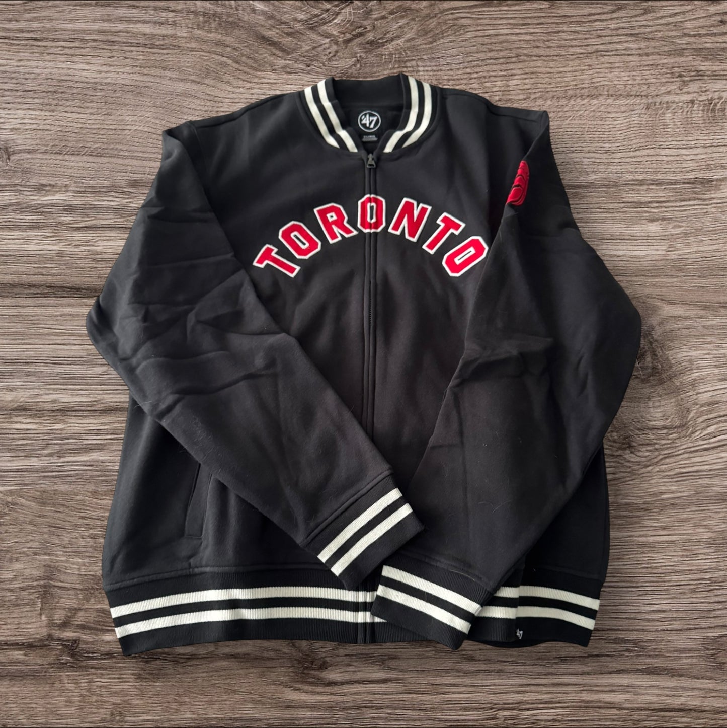 NEW 47 Camden Toronto Raptors Wax Pack Jacket Size XL