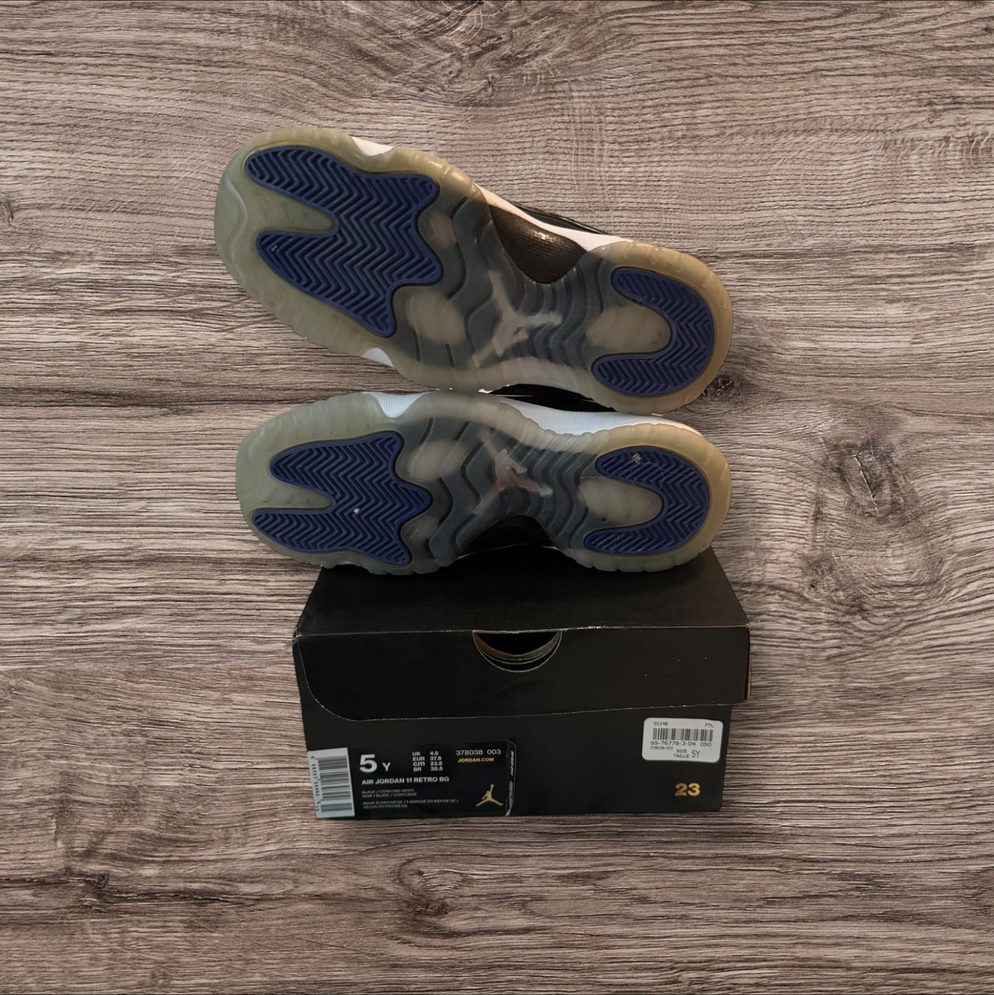 GS Jordan 11 Space Jam 2016 Size 5Y (378038 003)