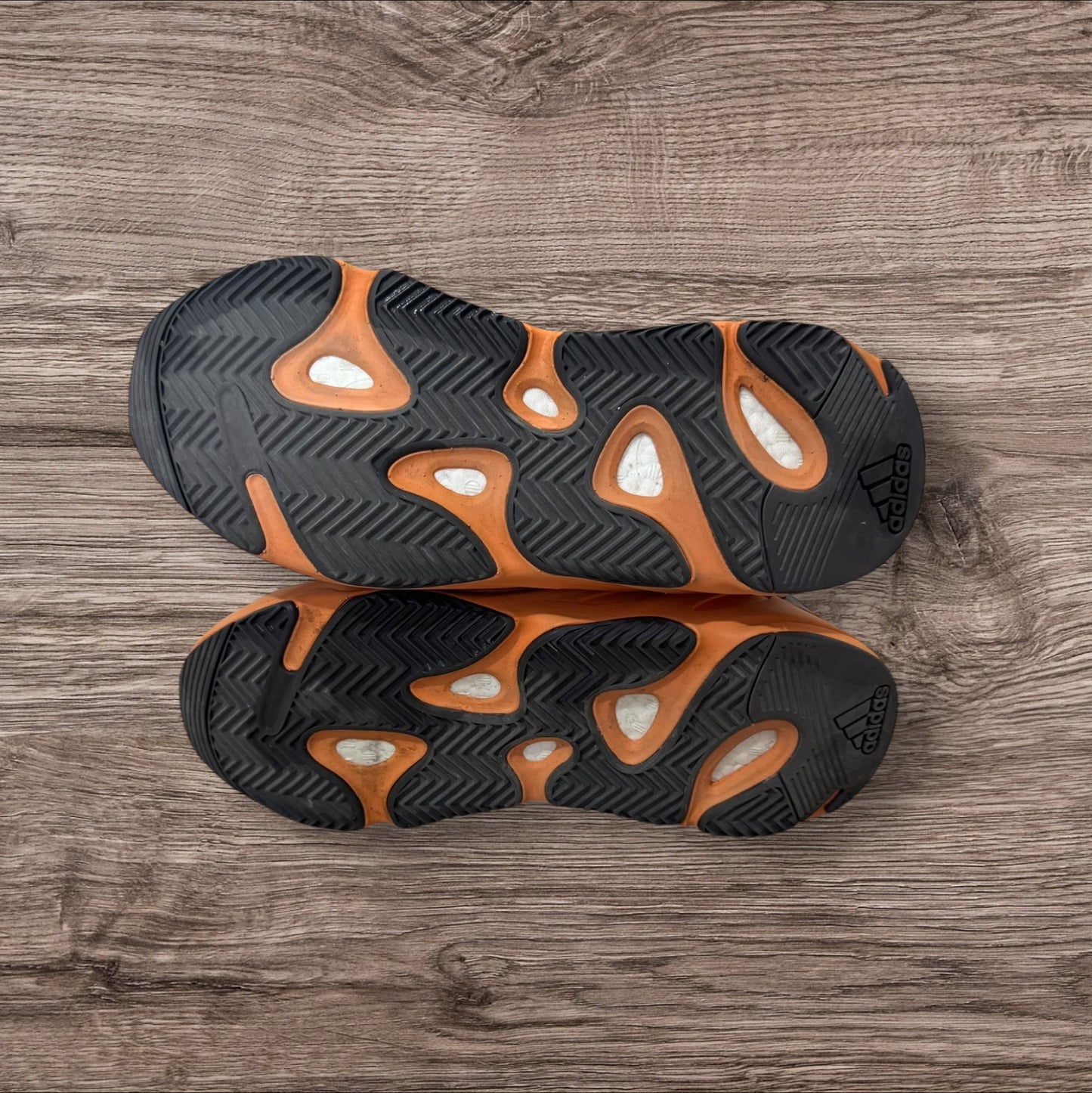 Adidas Yeezy 700 Wash Orange Size 12 (GW0296)