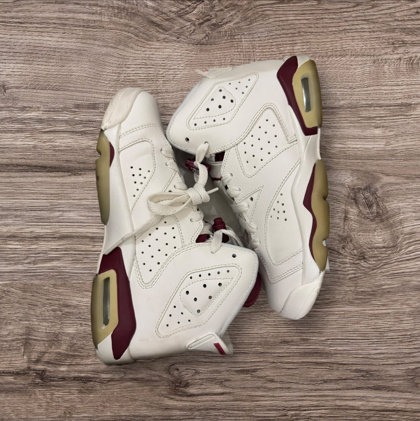 GS Jordan 6 Maroon Size 5Y (836342 115)