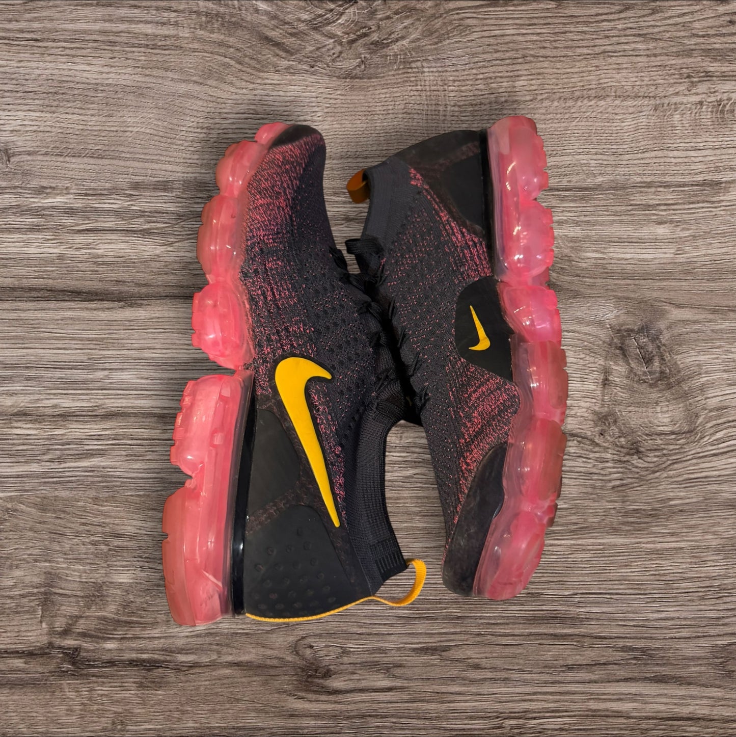 Nike Vapormax Flyknit 2 Pink Blast Size 10.5 (942842 008)