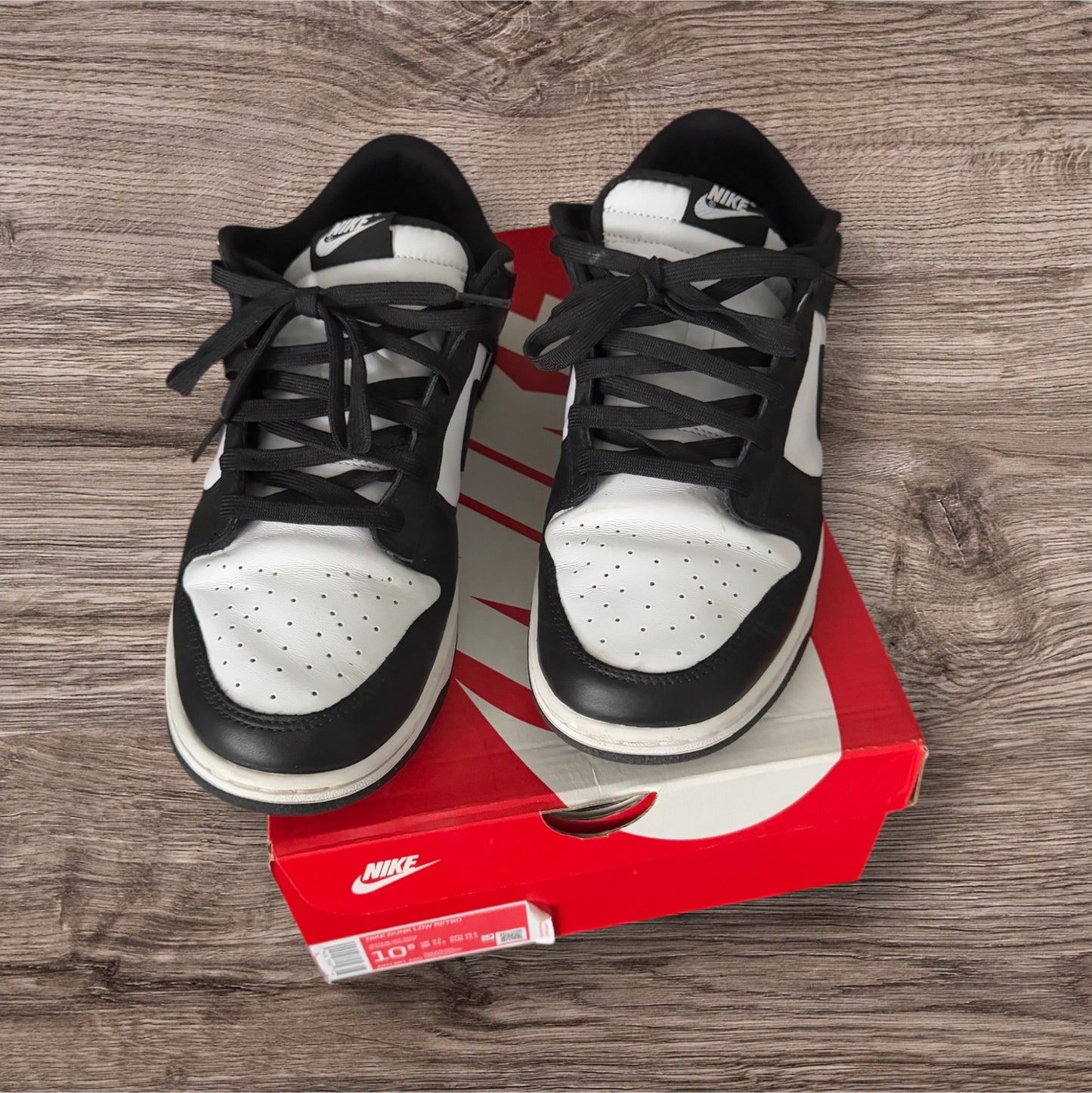 Nike Dunk Low Panda Size 10.5 (DD1391 100)