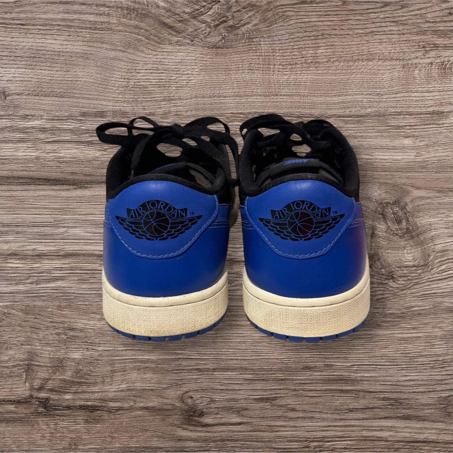 Jordan 1 Low Royal 2015 Size 10.5 (705329 004)