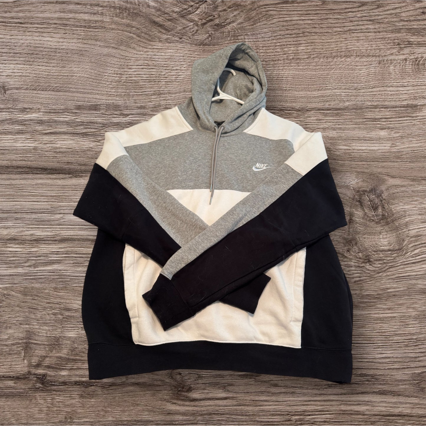Nike Black/Grey Club Fleece Sweater Size L