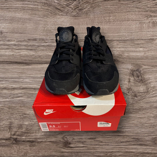 Nike Huarache Black Grey Size 9.5 (one strap broken 318429 010)
