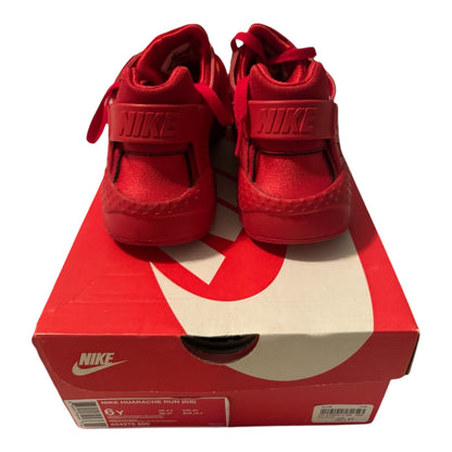 Grade School Huarache Triple Red Size 6Y (654275 600)