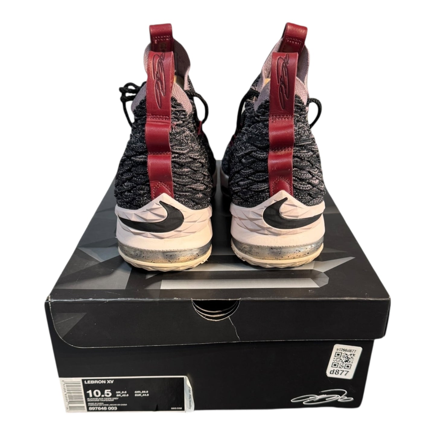 Nike LeBron 15 Pride of Ohio Size 10.5 (897648-003)