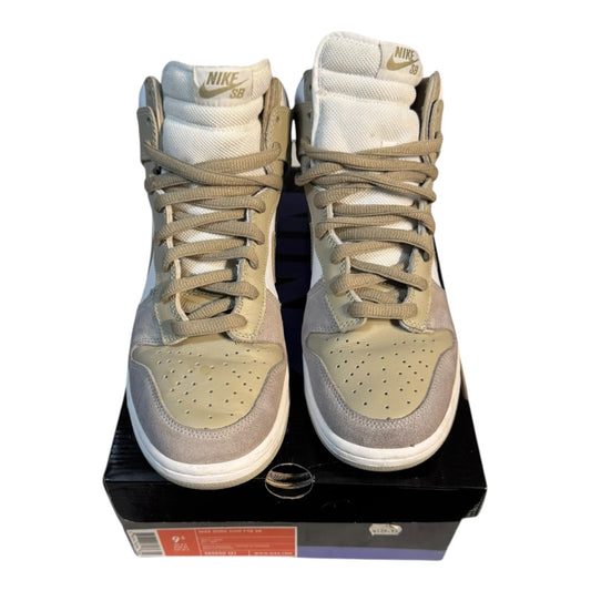 Nike SB High Khaki Size 9.5 (305050 121)