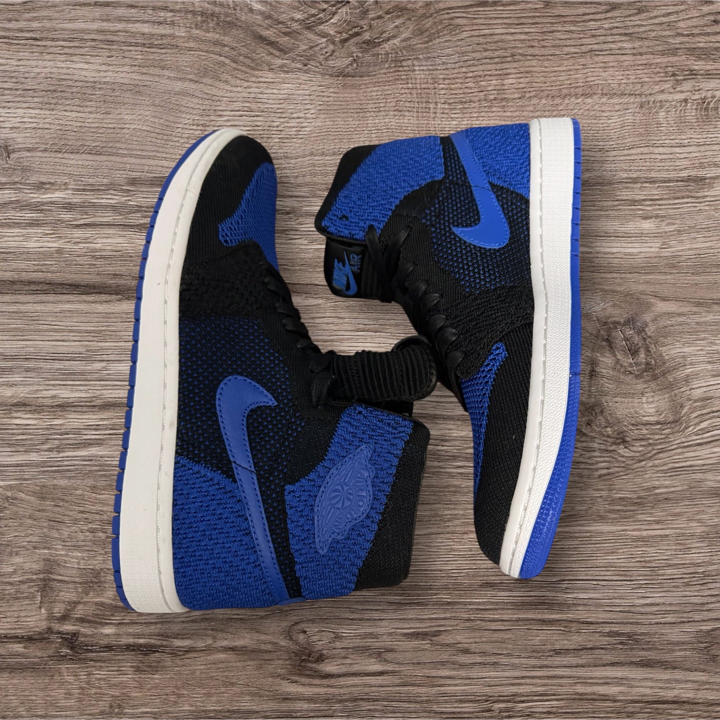 DS Jordan 1 High Flyknit Royal Size 9.5 (919704 006)