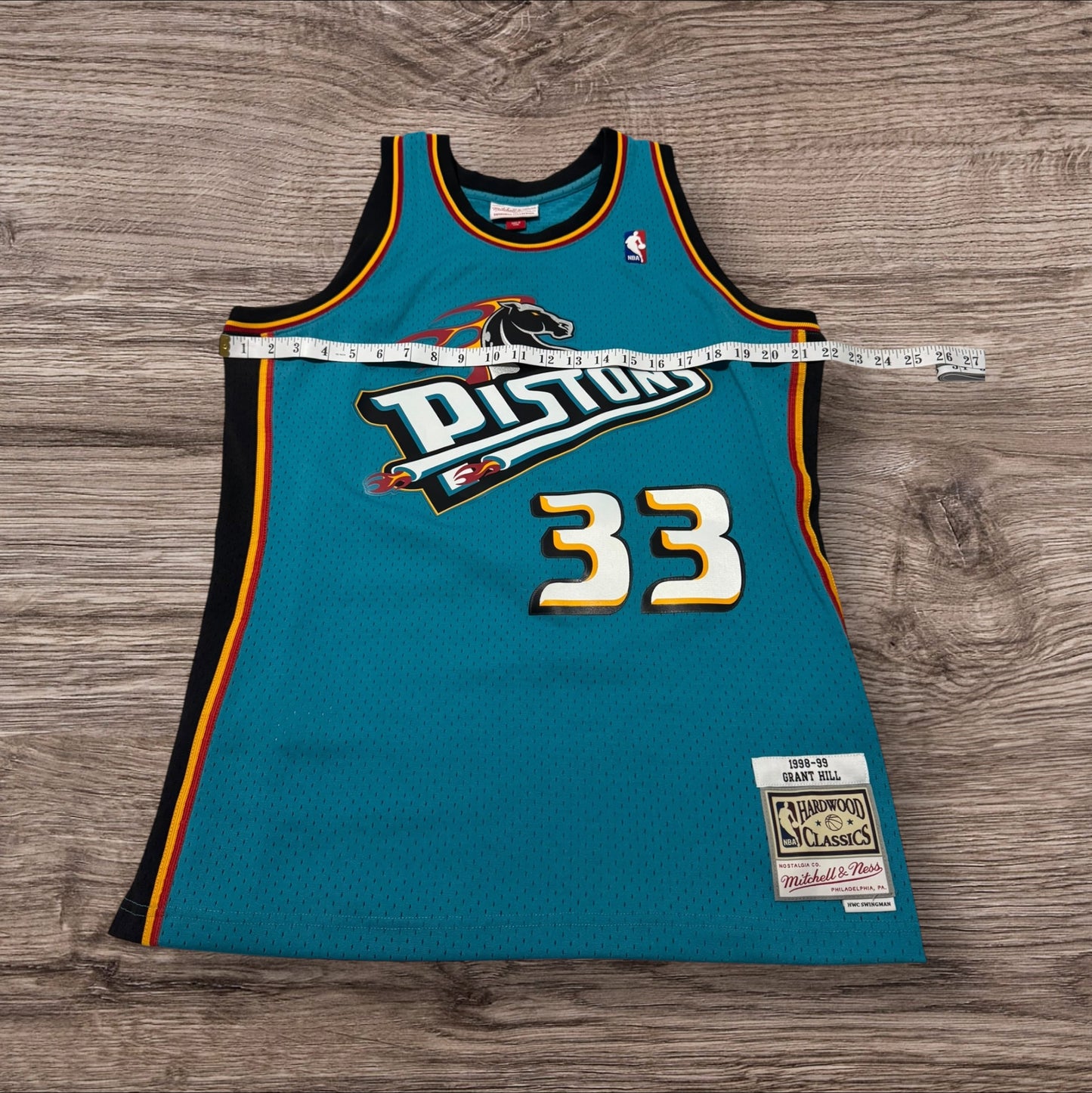 Michell & Ness Detroit Pistons Grant Hill Jersey Size Large