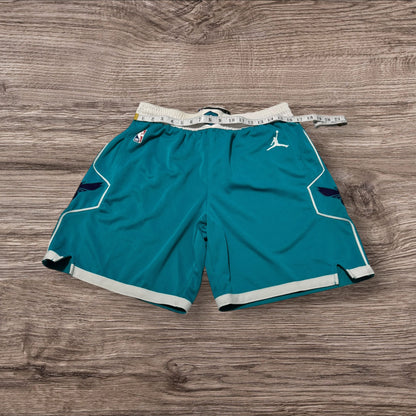 Jordan NBA Charlotte Hornets Shorts Size Large