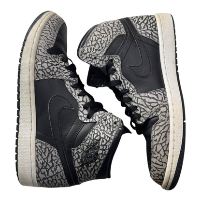 Jordan 1 Un-Supreme Size 9 (839115-013)