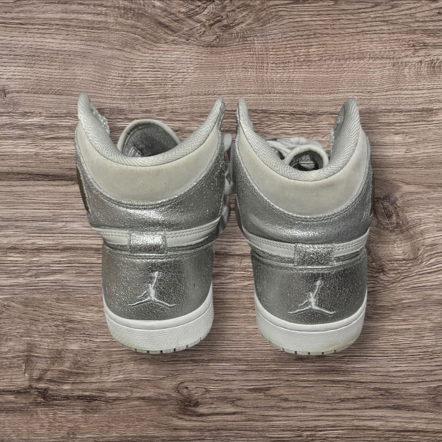 Jordan 1 Silver 30th Anniversary Size 10.5 (396009-001)