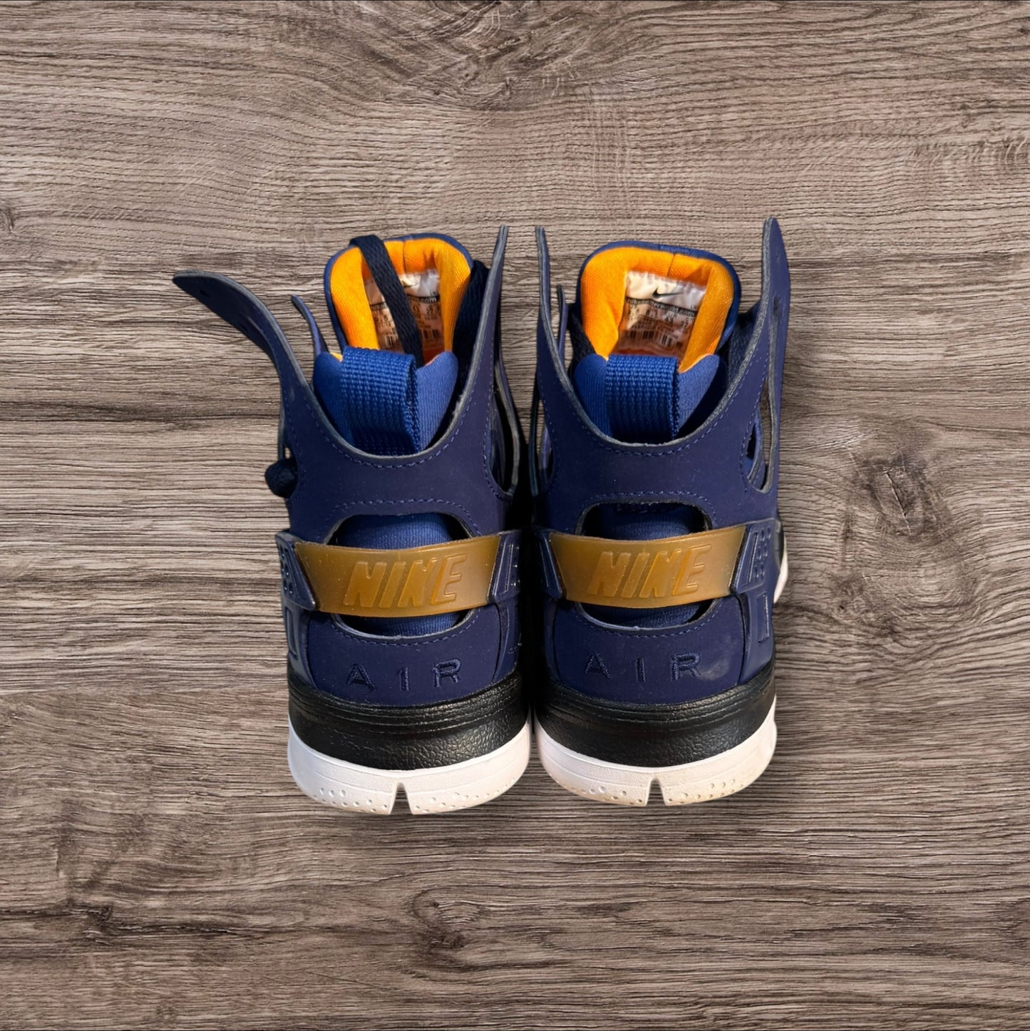Nike Huarache Bball Navy Size 9.5 (488054 408)