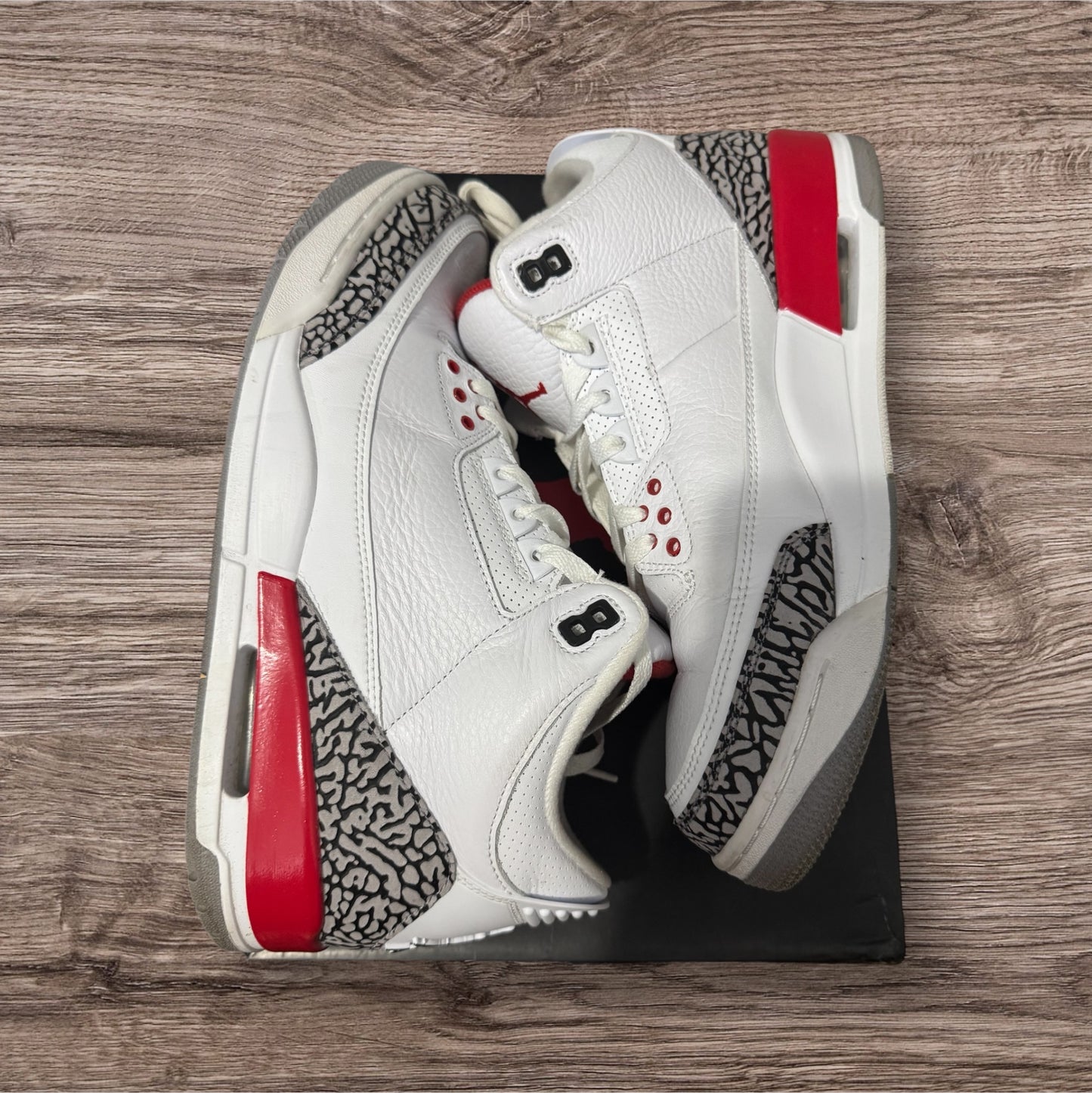 Jordan 3 Hall of Fame Size 10.5 (136064 116)