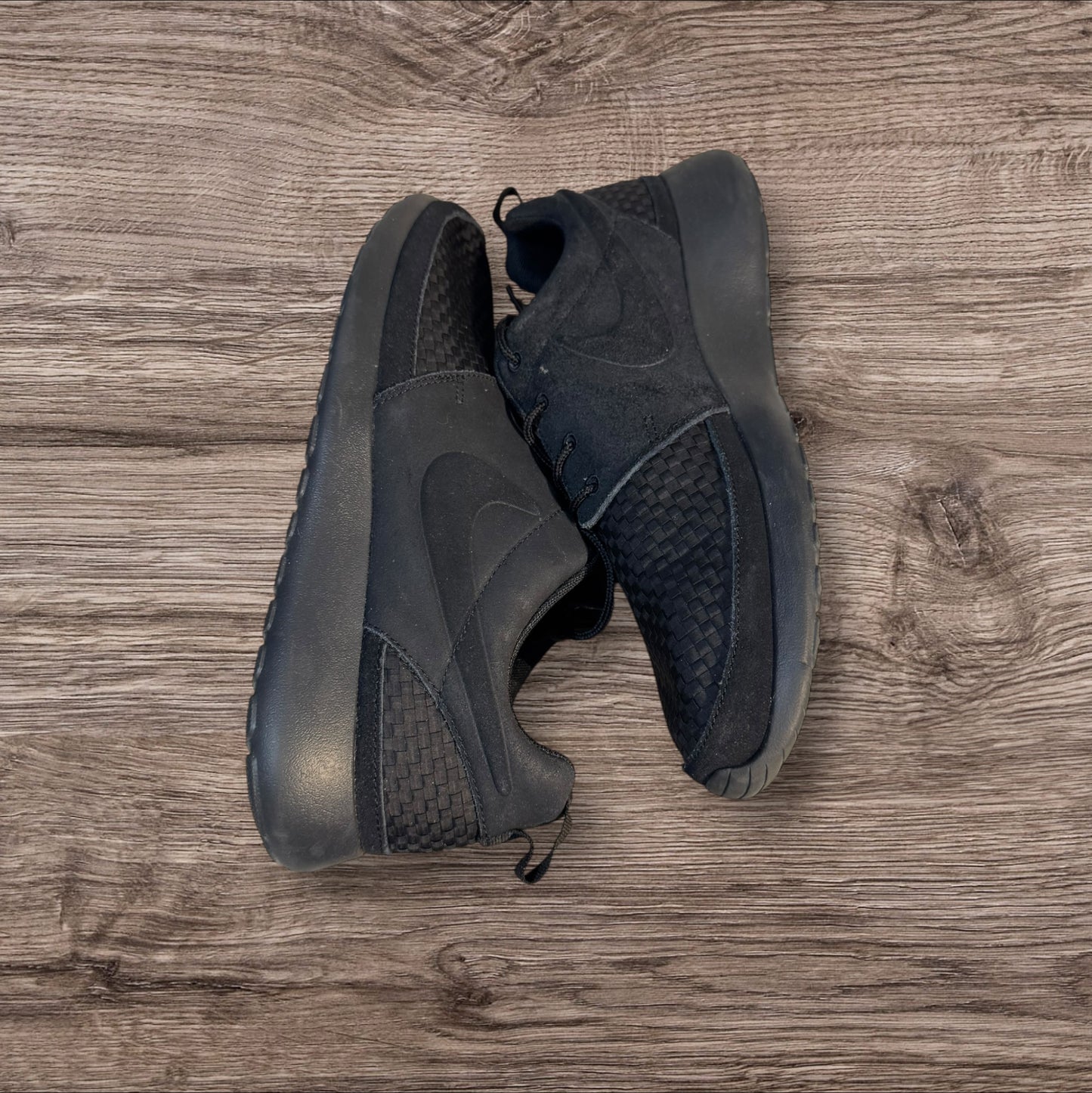 Nike Rosherun Wvn Black Size 9 (555602 001)