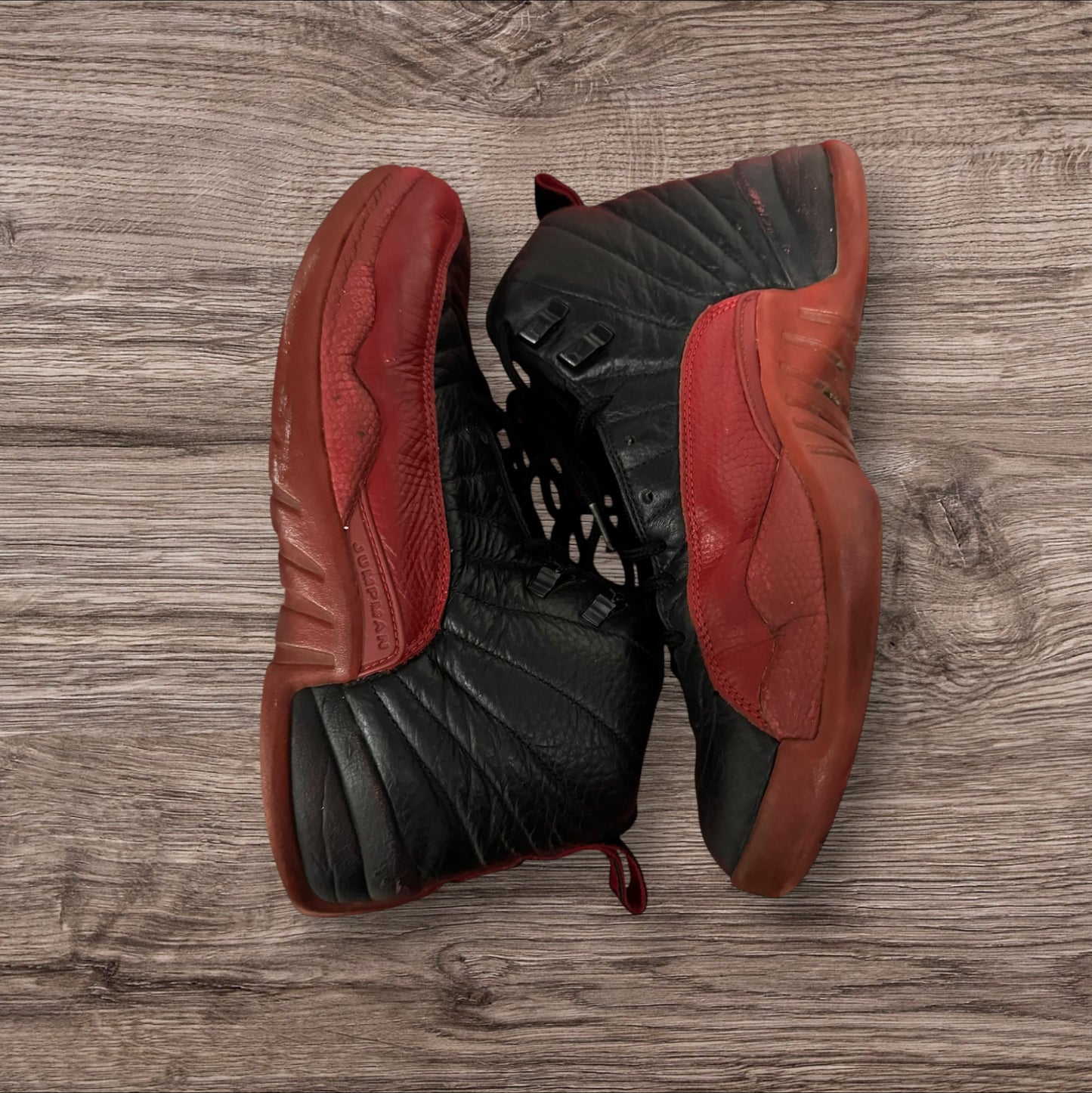 Jordan 12 Flu Game 2006 Size 9.5 (No Box, no insoles 528895-012)