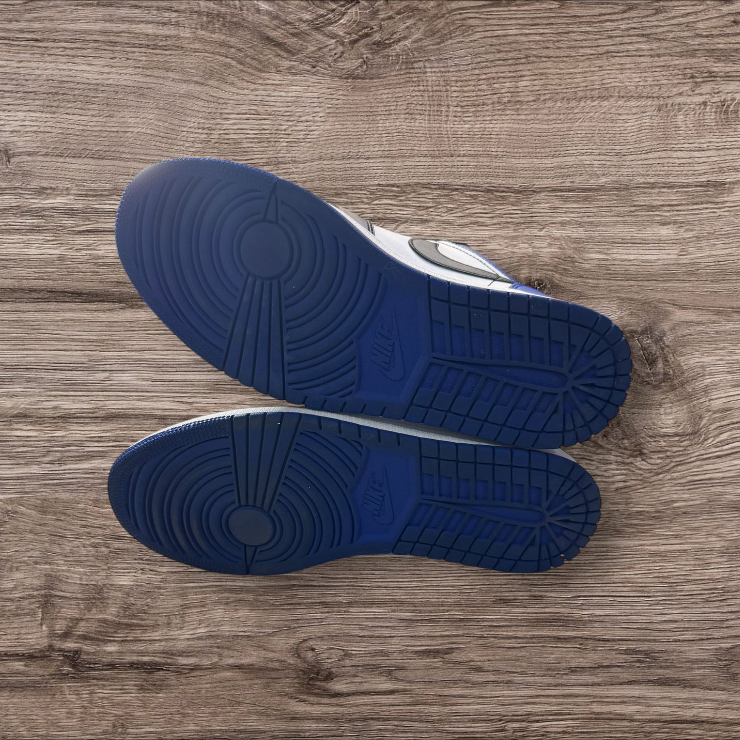 Jordan 1 Low Royal Toe Size 11 (CQ9446-400)