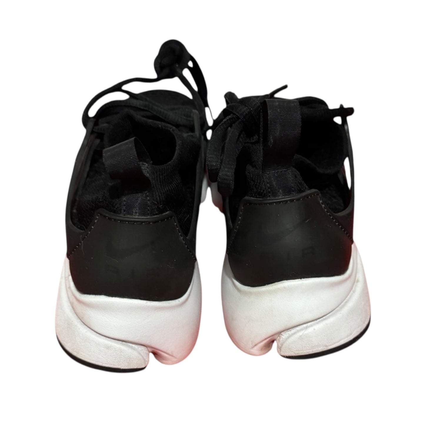 Woman Nike Presto Ultra Flyknit Size 7W (No Box 835738-001)