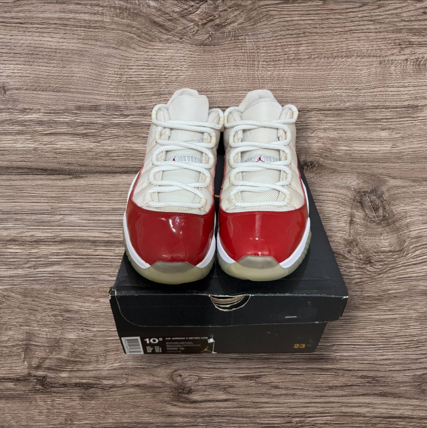 Jordan 11 Low Cherry Size 10.5 (528895 102)
