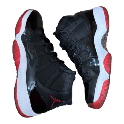 Jordan 11 Playoffs (2012) Size 11.5 (378037 010)