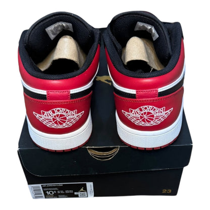 Jordan 1 Low Bred Toe Size 10.5 (553558 612)
