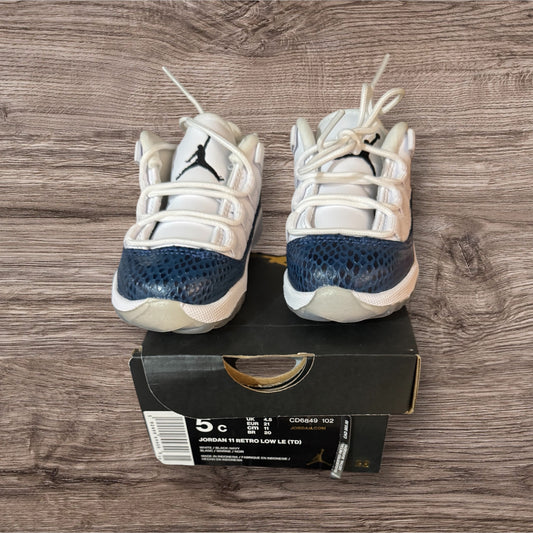 DS Infant Jordan 11 Low Snakeskin Size 5C (CD6849 102)