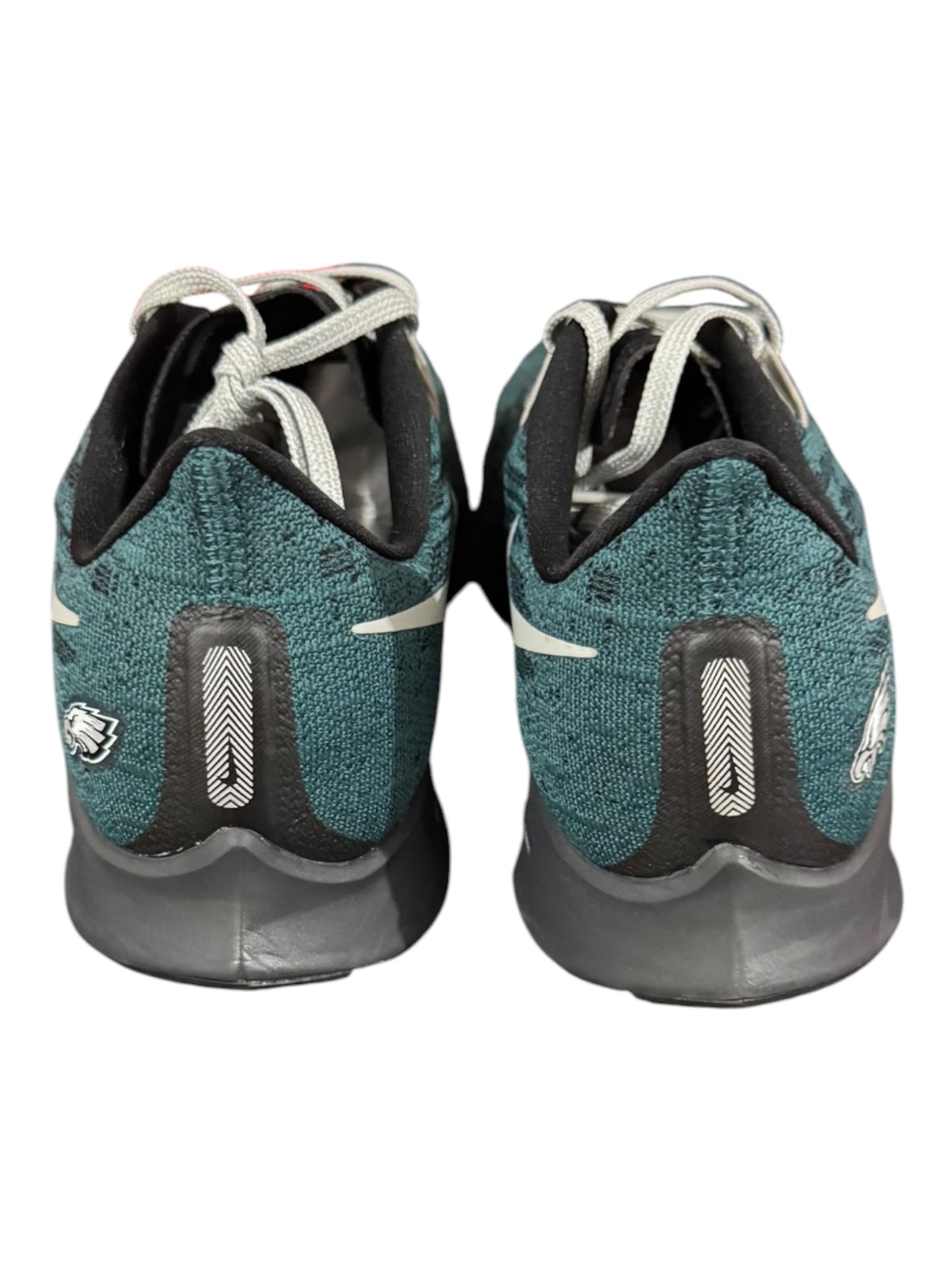 DS Nike Air Zoom Pegasus 36 Eagles Size 10.5 (CI1931 300)
